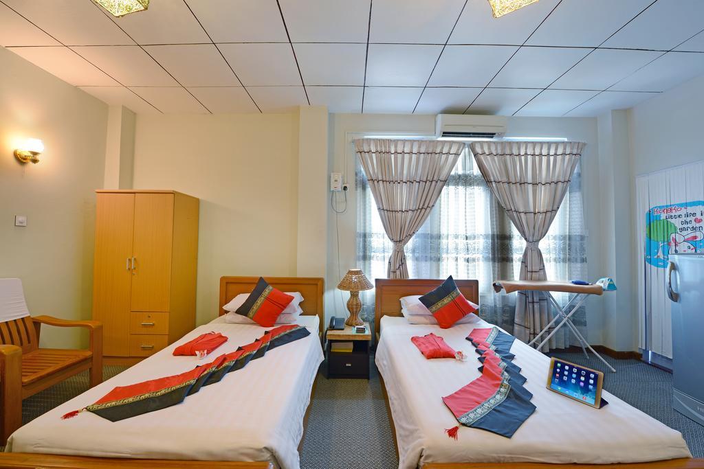 Cinderella Hotel Mawlamyine Ruang foto