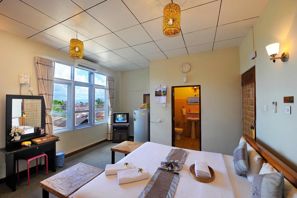 Cinderella Hotel Mawlamyine Ruang foto