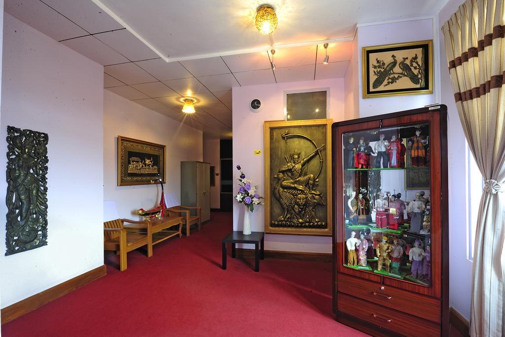 Cinderella Hotel Mawlamyine Bagian luar foto
