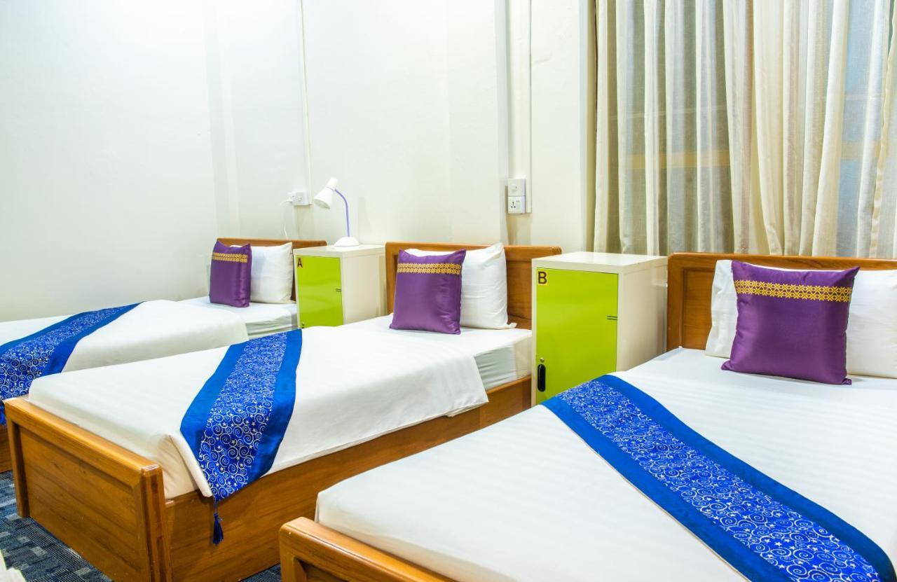 Cinderella Hotel Mawlamyine Bagian luar foto